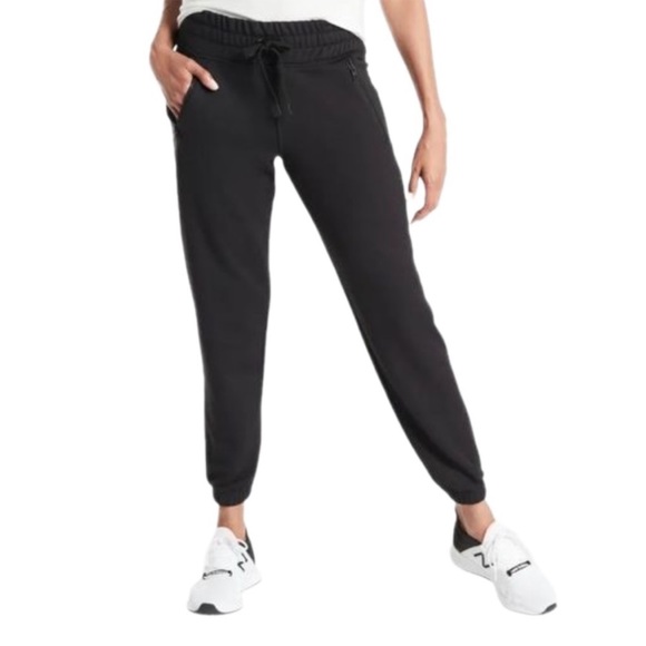Athleta Pants - Athleta Bounce Back Jogger Black Size Medium